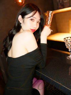 綾瀬 なな